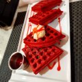 waffles strawberry