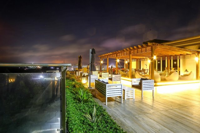 The View Rooftop Lounge