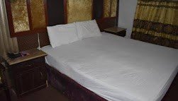 Mac frienzy hotel