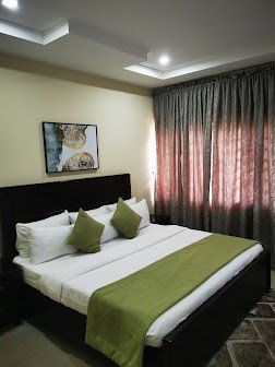 Stonehedge Hotel